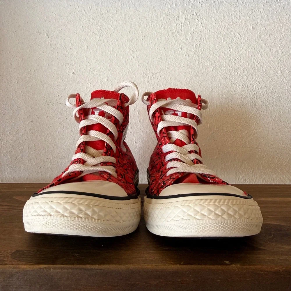 Converse Chuck Taylor Hello Kitty Hi Top Sneakers Youth 2Y (Womens 3.5, READ)